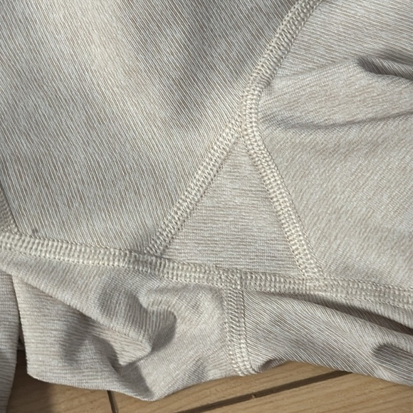 Outdoor Voices Cream and gray Colorblock leggings XS - Picture 6 of 8